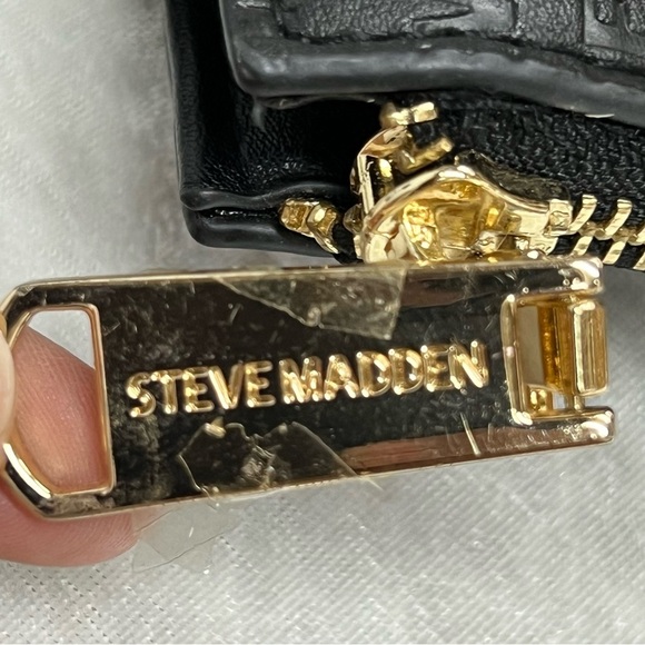 Steve Madden Black Floral Logo Printed Chain Strap Crossbody Roses Shoulder Bag - Picture 13 of 15